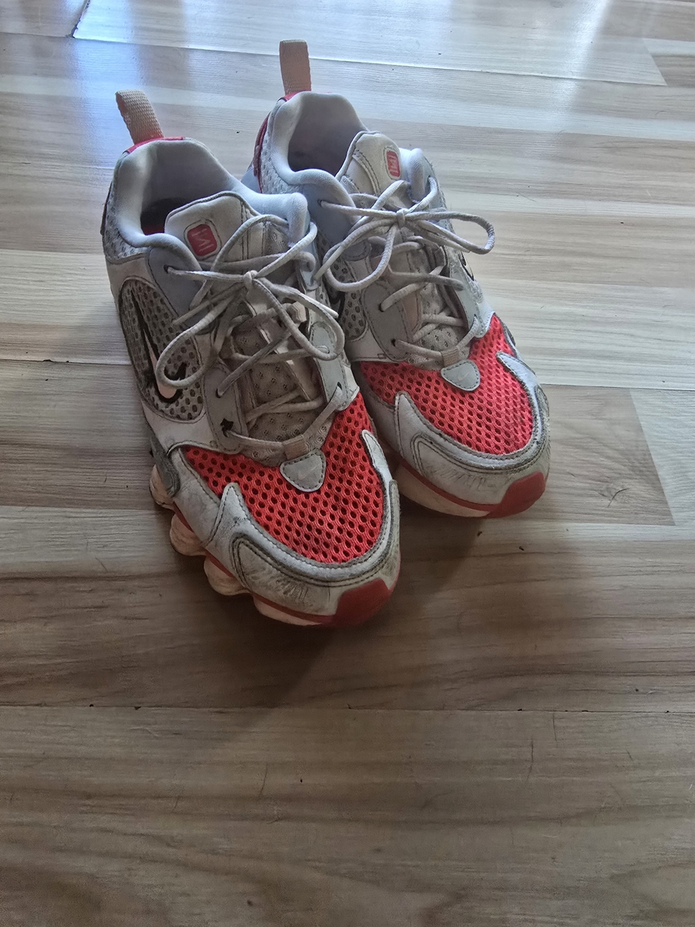 Nike Shox Women Size 9